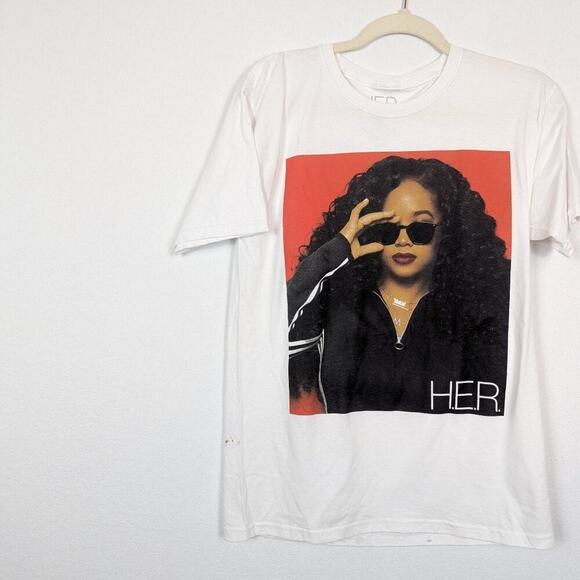 H.E.R Officially Licensed White Graphic Music Short Sleeve Tee - Picture 3 of 6